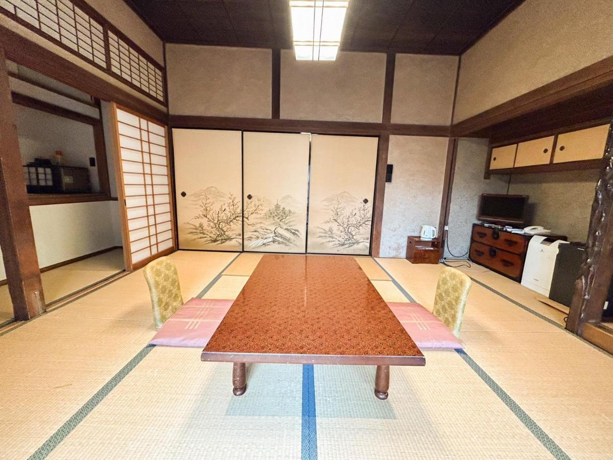 Sangai Ryokan Gotsu Exterior photo